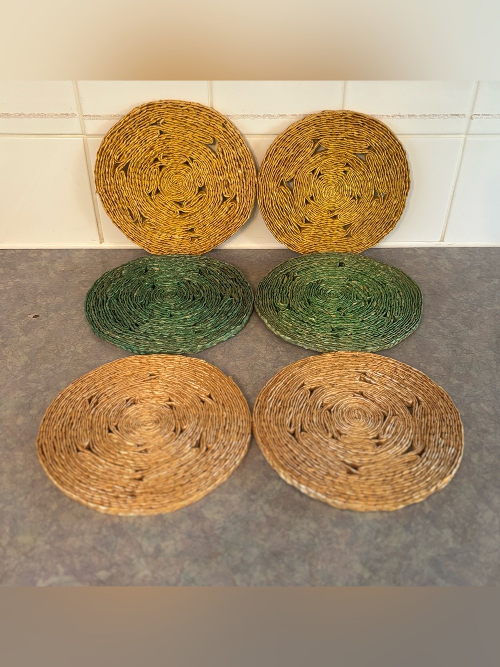 80's Round Straw Trivets - 6- Straw Potholders - Woven Straw Hot Plates